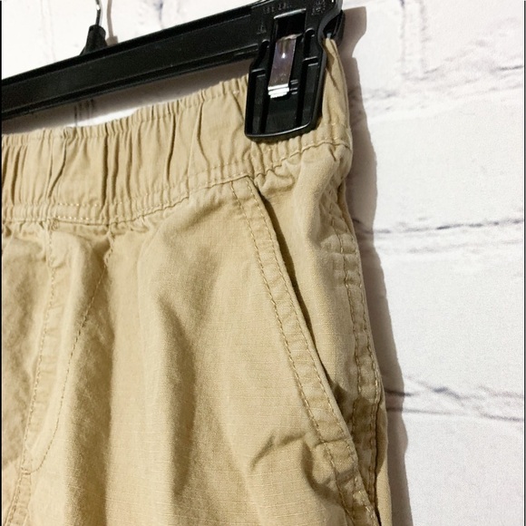 Place Boys Tan Cargo Shorts sz 7 - Picture 3 of 5